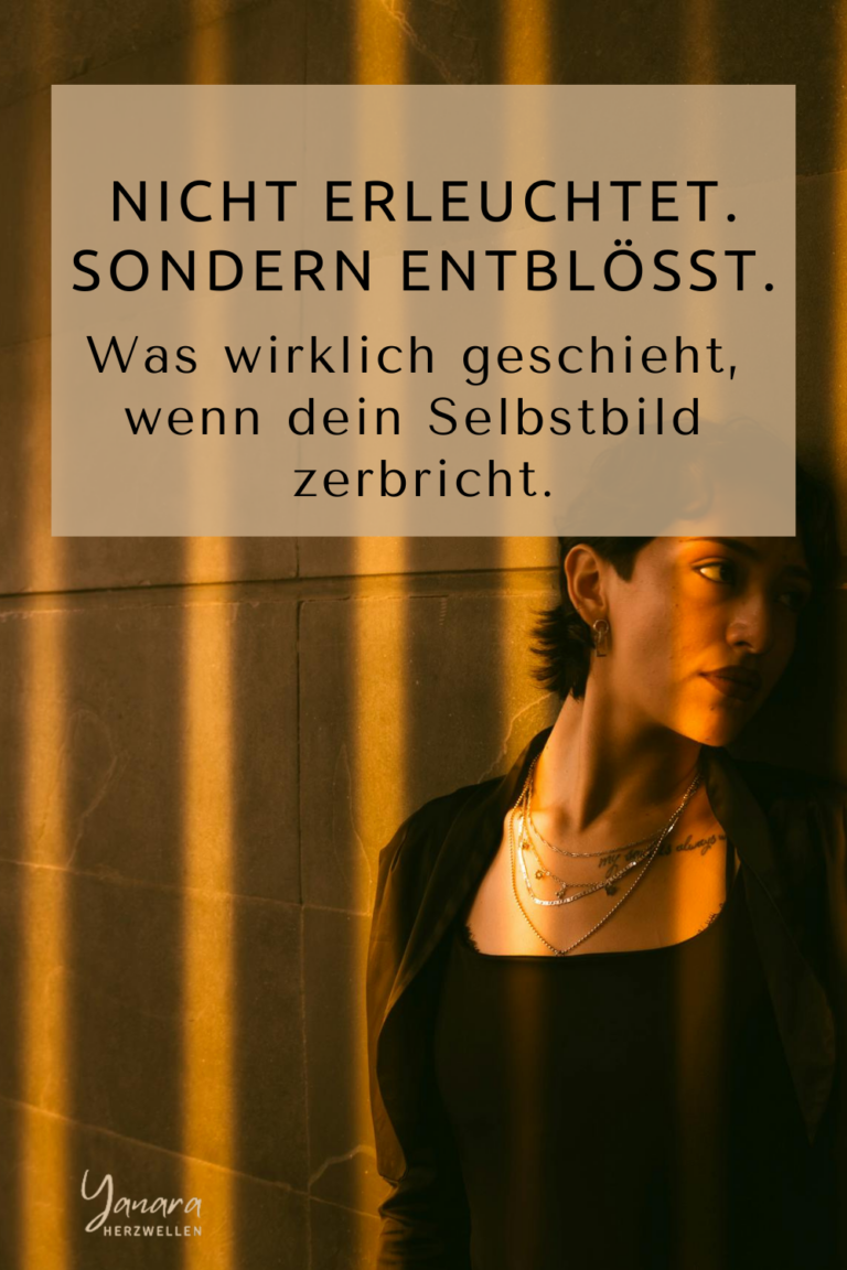 Wenn dein spiritueller Weg plötzlich dunkel wird, bist du nicht gescheitert. Die Schattenphase im spirituellen Erwachen bringt verborgene Anteile ans Licht. Was hinter Identitätskrise, Selbstzweifel und emotionaler Intensität wirklich steckt.