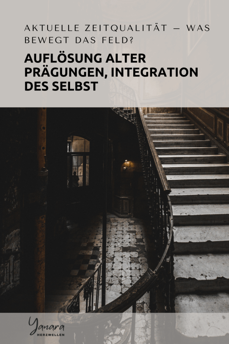 Schutzmauern brechen, starre Strukturen stürzen ein. Durch Integration und Ruhe geschieht Heilung.